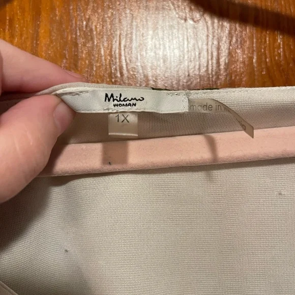 MILANO 🌸HOST PICK🌸 Floral Women’s Blouse Size 1X - Picture 4 of 4